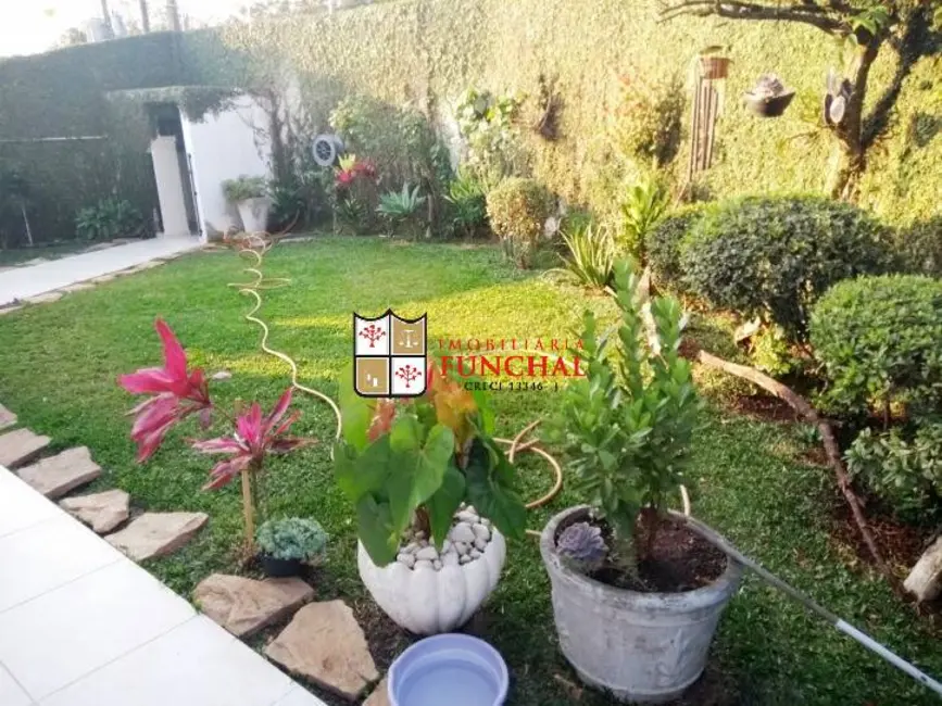 Foto 2 de Casa com 3 quartos à venda, 203m2 em Centro, Diadema - SP
