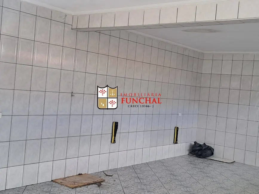 Foto 3 de Casa com 4 quartos para alugar, 265m2 em Centro, Diadema - SP