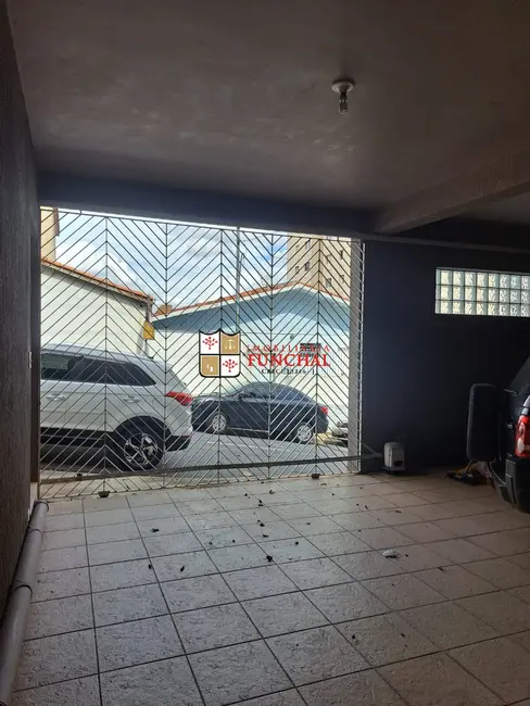 Foto 2 de Sobrado com 4 quartos à venda, 200m2 em Centro, Diadema - SP