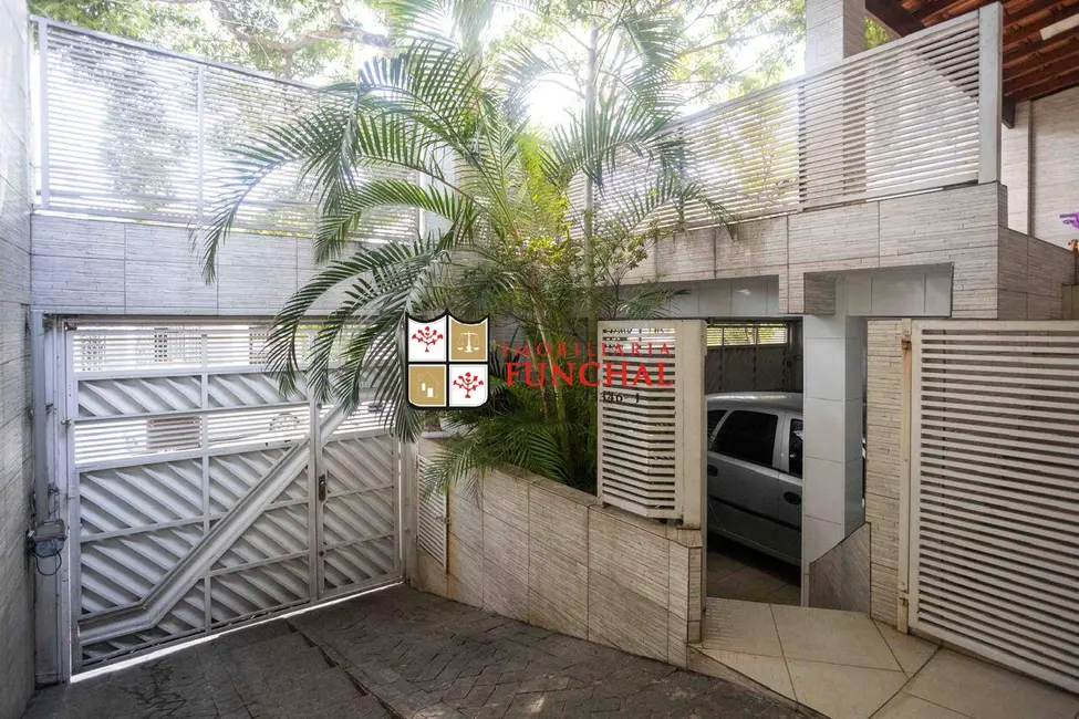 Foto 1 de Casa com 5 quartos à venda, 280m2 em Diadema - SP