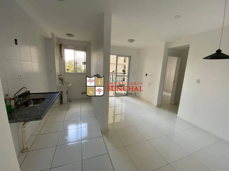 Foto 1 de Apartamento com 2 quartos para alugar, 55250m2 em Conceição, Diadema - SP