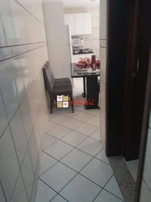 Foto 8 de Sobrado com 3 quartos à venda, 176m2 em Piraporinha, Diadema - SP