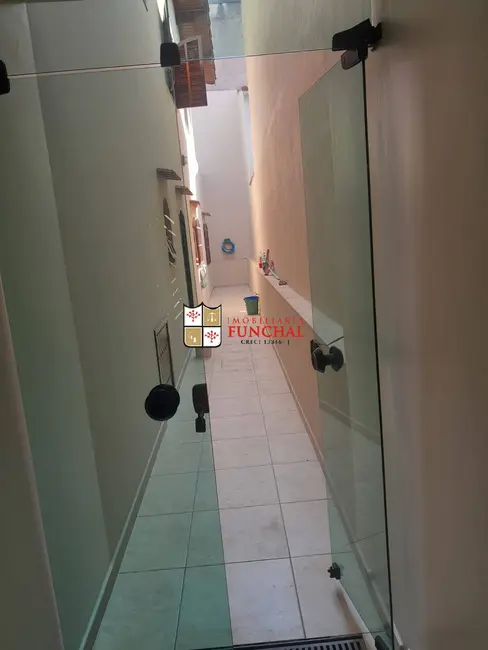 Foto 4 de Sobrado com 3 quartos à venda, 176m2 em Piraporinha, Diadema - SP