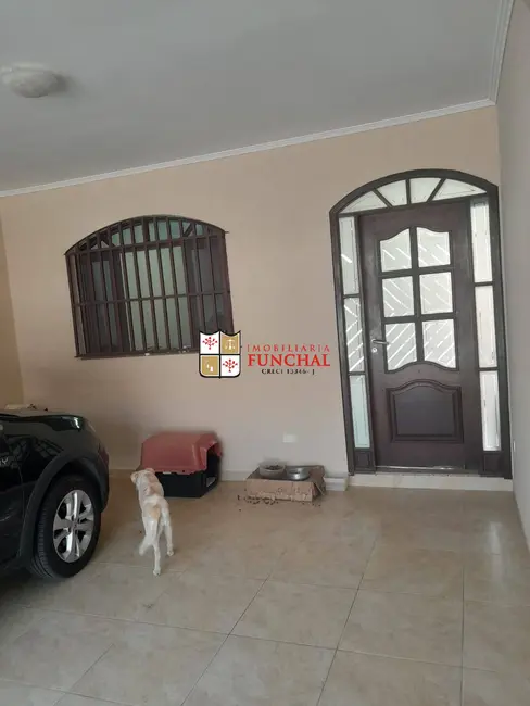 Foto 3 de Sobrado com 3 quartos à venda, 176m2 em Piraporinha, Diadema - SP