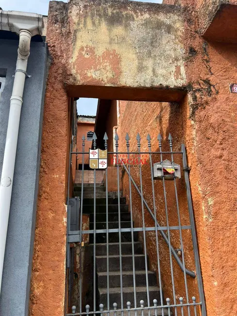 Casa com 1 quarto à venda, 135m2 em Taboão, Diadema - SP - imagem 2 Foto 2 de Casa com 1 quarto à venda, 135m2 em Taboão, Diadema - SP