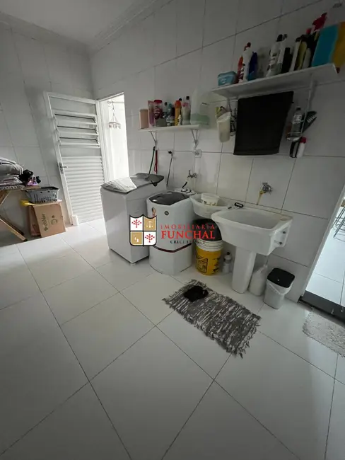 Foto 9 de Sobrado com 4 quartos à venda, 219m2 em Canhema, Diadema - SP