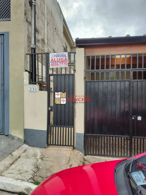 Foto 1 de Casa com 1 quarto para alugar, 40m2 em Centro, Diadema - SP