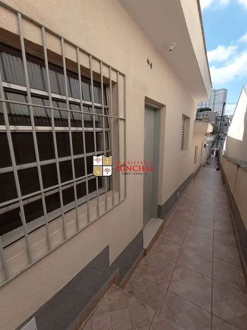 Casa com 1 quarto para alugar, 35m2 em Centro, Diadema - SP - imagem 3 Foto 3 de Casa com 1 quarto para alugar, 35m2 em Centro, Diadema - SP
