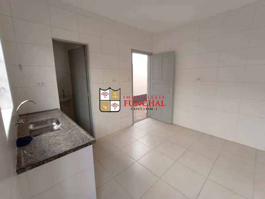 Casa com 1 quarto para alugar, 35m2 em Centro, Diadema - SP - imagem 7 Foto 7 de Casa com 1 quarto para alugar, 35m2 em Centro, Diadema - SP