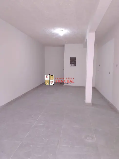 Sala Comercial para alugar, 45m2 em Conceição, Diadema - SP - imagem 2 Foto 2 de Sala Comercial para alugar, 45m2 em Conceição, Diadema - SP