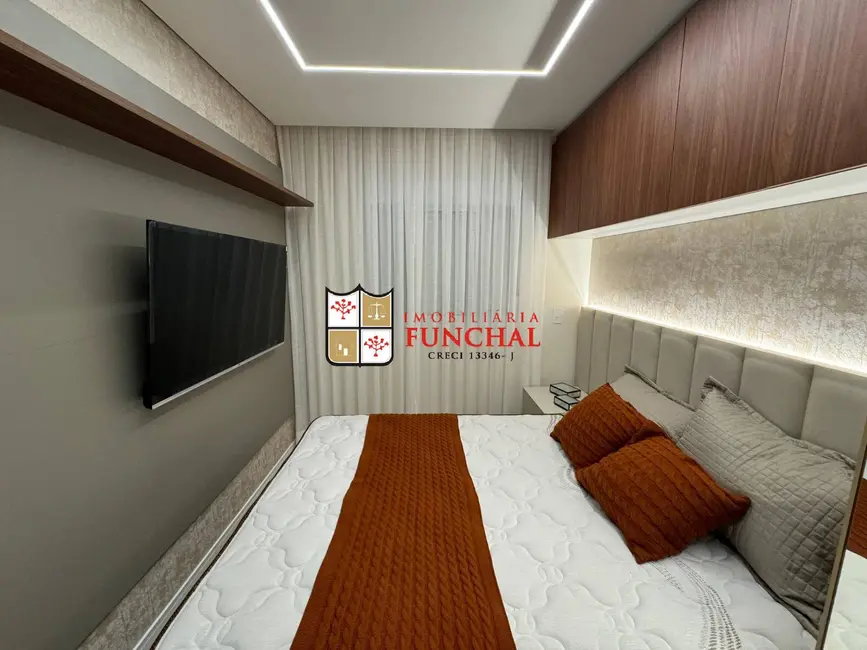 Foto 2 de Apartamento com 2 quartos à venda, 45m2 em Centro, Diadema - SP