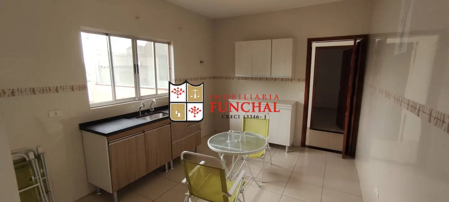 Foto 1 de Casa com 2 quartos para alugar, 80m2 em Centro, Diadema - SP