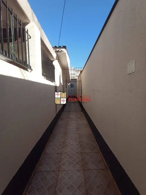 Foto 2 de Casa com 1 quarto para alugar, 35m2 em Centro, Diadema - SP