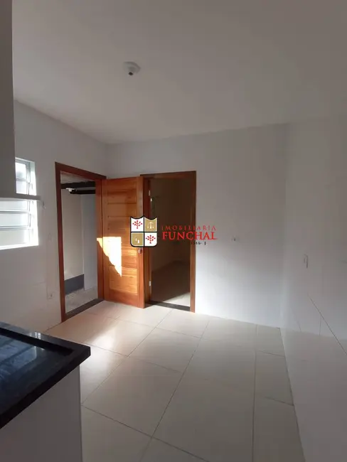 Foto 3 de Casa com 1 quarto para alugar, 35m2 em Centro, Diadema - SP