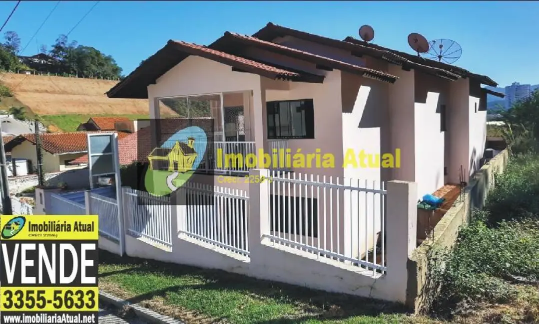 Foto 1 de Casa com 4 quartos à venda, 397m2 em Nova Brasília, Brusque - SC