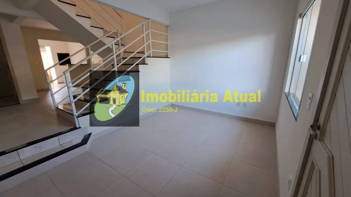Foto 4 de Casa com 2 quartos para alugar em Dom Joaquim, Brusque - SC