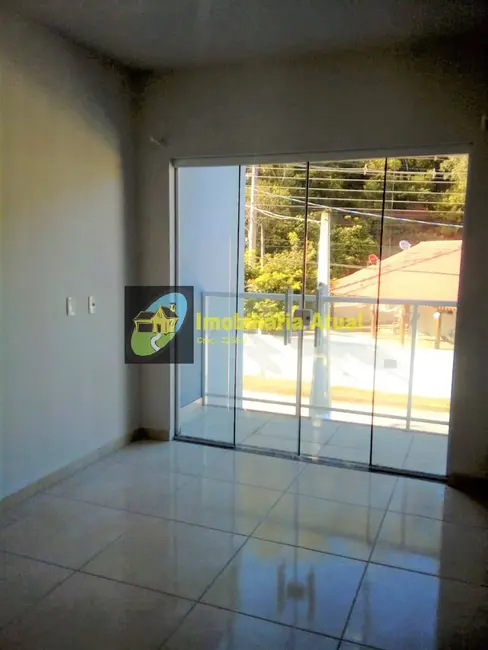Foto 8 de Casa com 2 quartos para alugar em Bateas, Brusque - SC