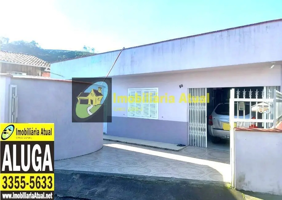 Foto 1 de Casa com 3 quartos para alugar em Cerâmica Reis, Brusque - SC