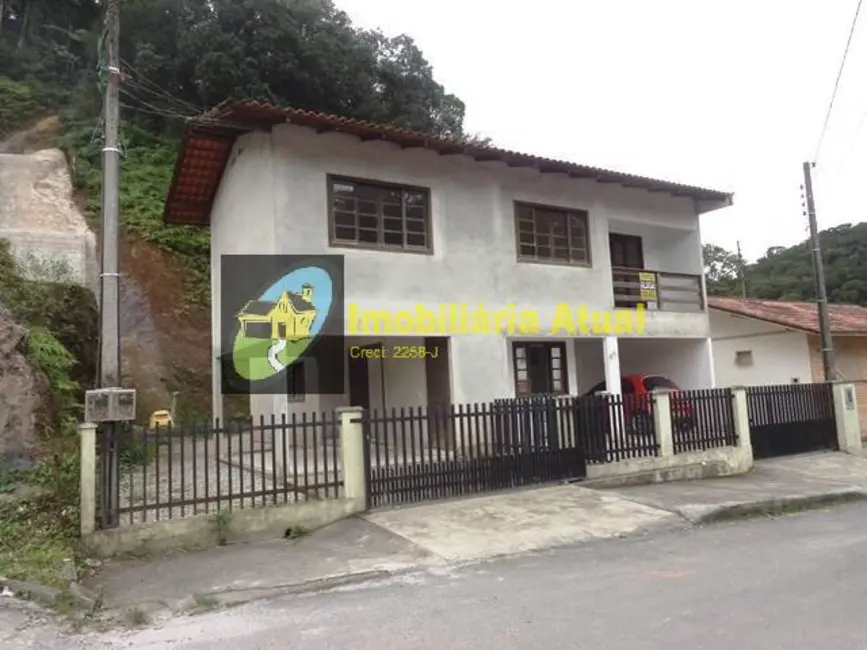 Foto 2 de Casa com 3 quartos para alugar em Souza Cruz, Brusque - SC