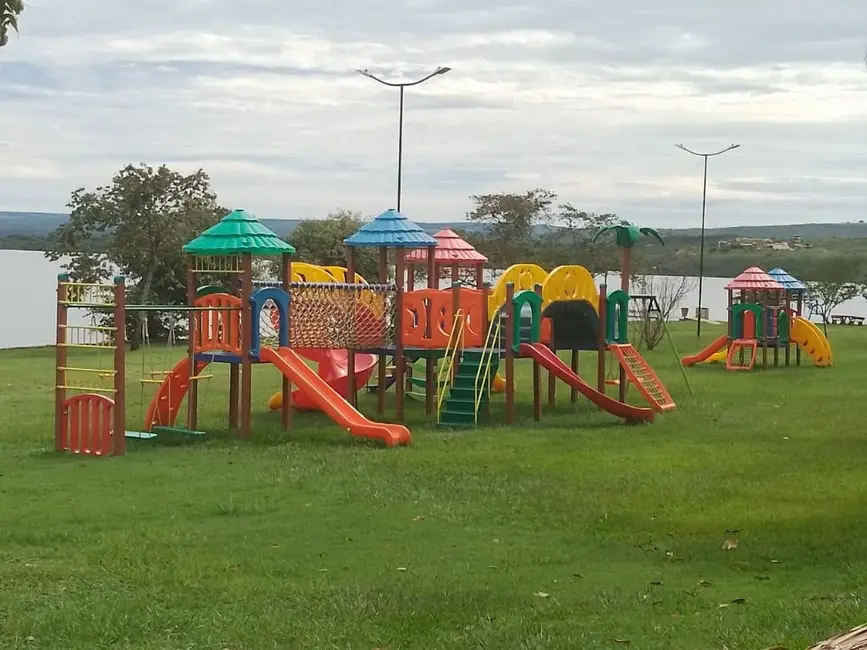 Foto 2 de Terreno / Lote à venda, 538m2 em Rifaina - SP