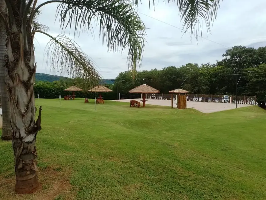 Foto 6 de Terreno / Lote à venda, 538m2 em Rifaina - SP