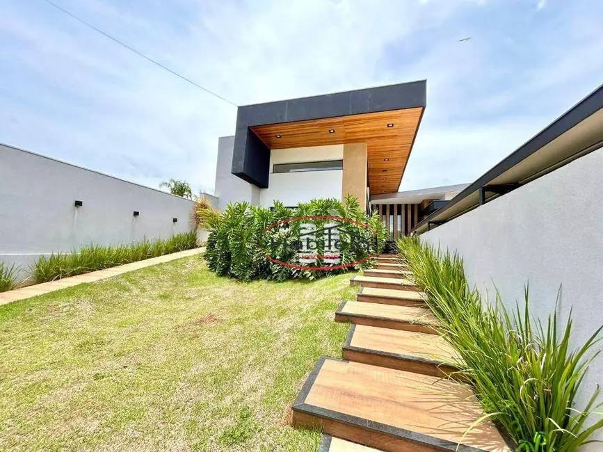 Foto 3 de Casa de Condomínio com 3 quartos à venda, 400m2 em Rifaina - SP