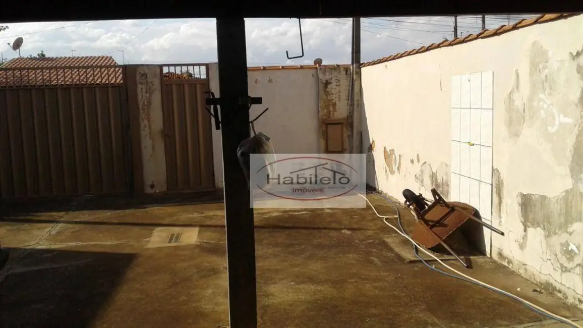 Foto 6 de Casa com 2 quartos à venda, 200m2 em Brodowski - SP