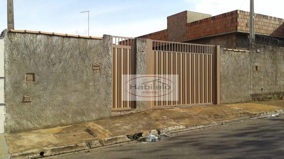 Foto 2 de Casa com 2 quartos à venda, 200m2 em Brodowski - SP