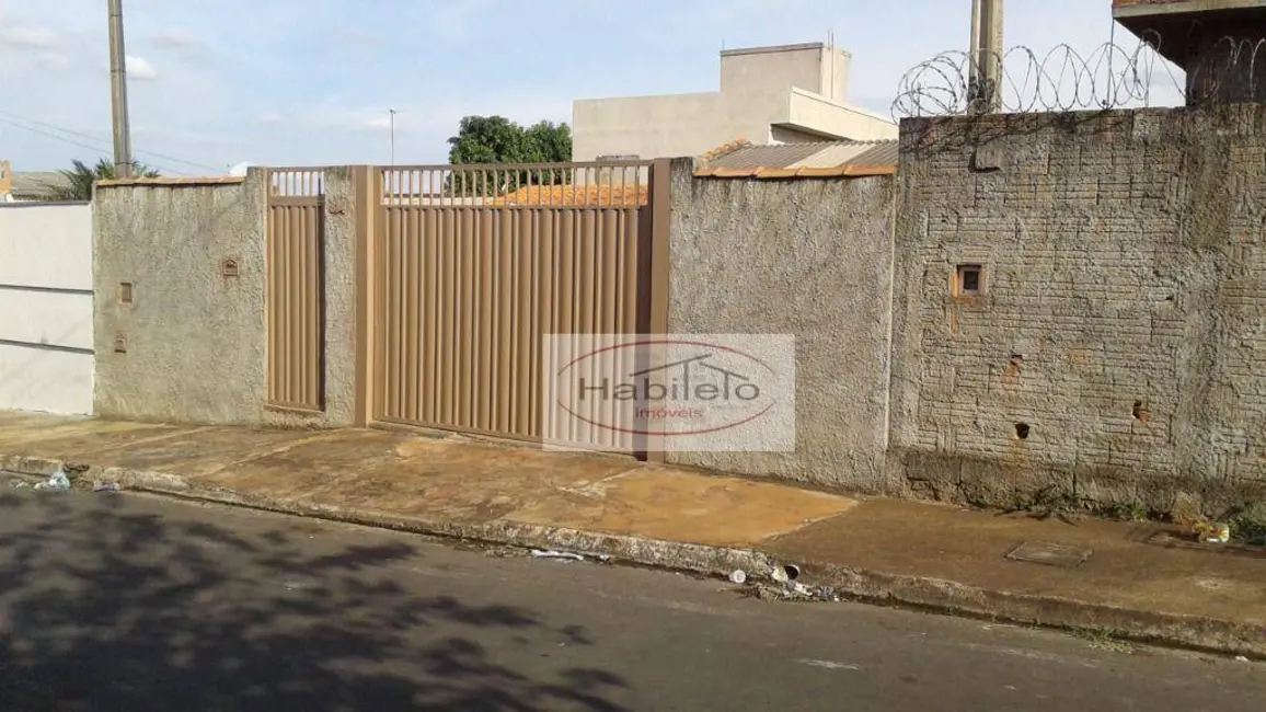 Foto 3 de Casa com 2 quartos à venda, 200m2 em Brodowski - SP