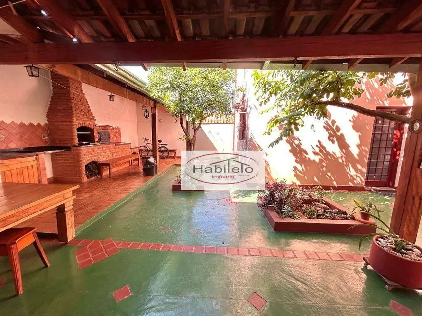 Foto 1 de Casa com 4 quartos à venda, 400m2 em Sumarezinho, Ribeirao Preto - SP