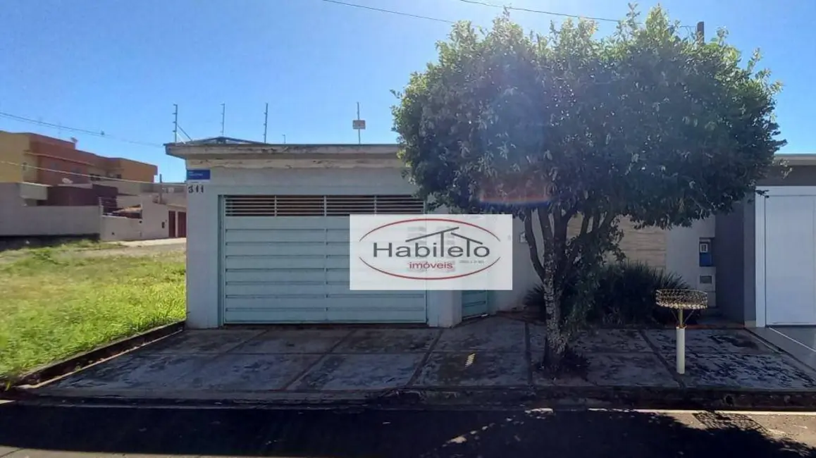 Foto 1 de Casa com 3 quartos à venda, 250m2 em Brodowski - SP