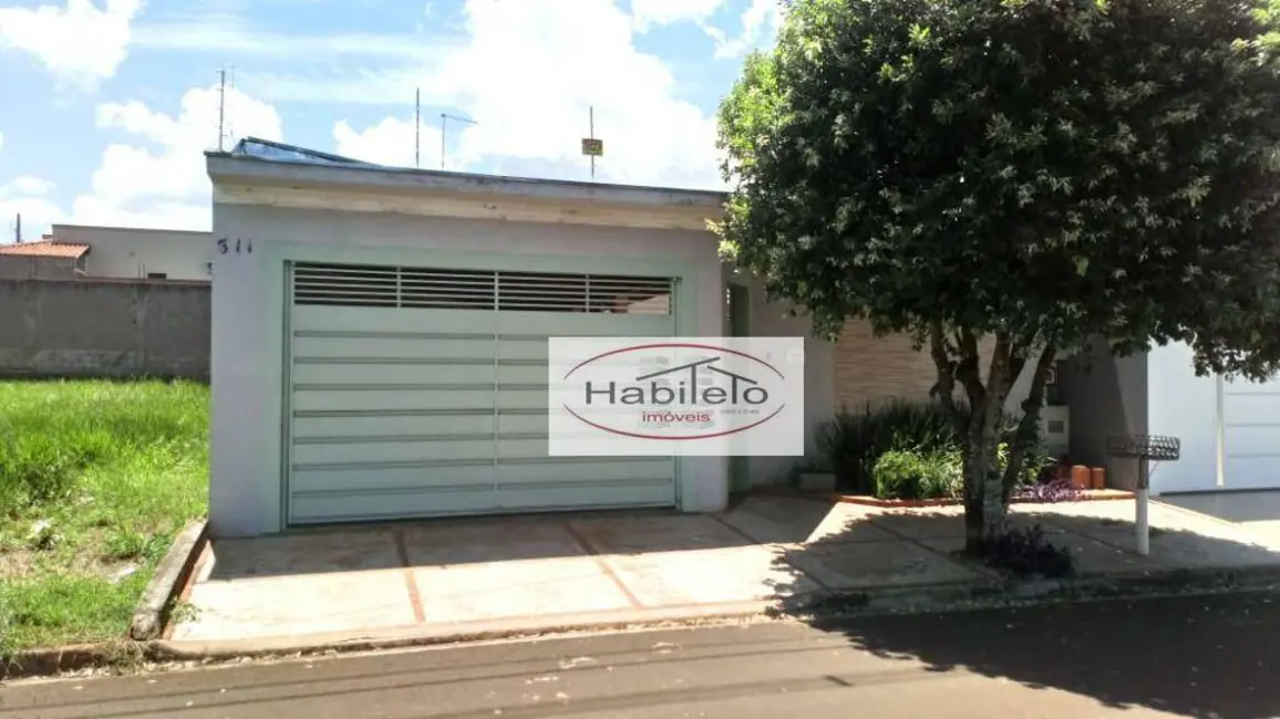 Foto 4 de Casa com 3 quartos à venda, 250m2 em Brodowski - SP