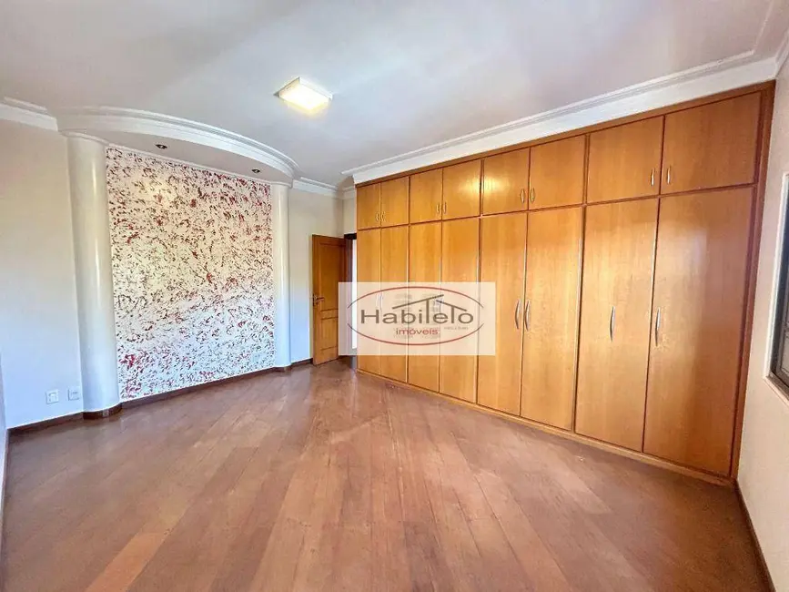 Casa com 3 quartos à venda, 266m2 em Vila Maria Luiza, Ribeirao Preto - SP - imagem 8 Foto 8 de Casa com 3 quartos à venda, 266m2 em Vila Maria Luiza, Ribeirao Preto - SP