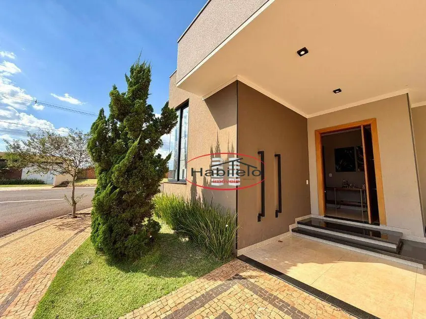 Casa de Condomínio com 3 quartos à venda, 377m2 em Brodowski - SP - imagem 3 Foto 3 de Casa de Condomínio com 3 quartos à venda, 377m2 em Brodowski - SP