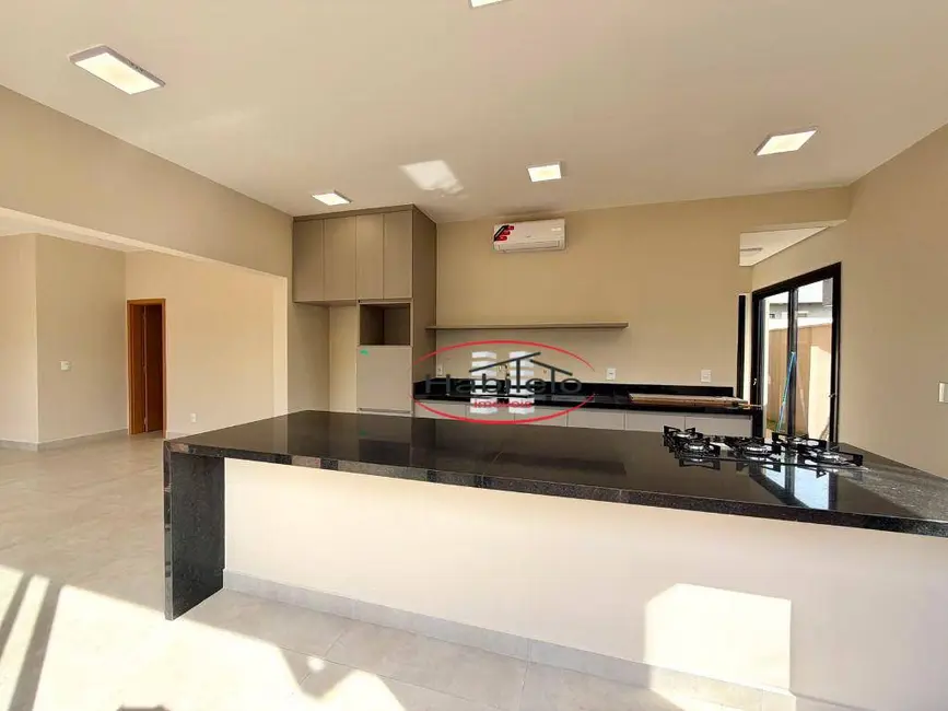 Casa de Condomínio com 3 quartos à venda, 361m2 em Ribeirao Preto - SP - imagem 4 Foto 4 de Casa de Condomínio com 3 quartos à venda, 361m2 em Ribeirao Preto - SP