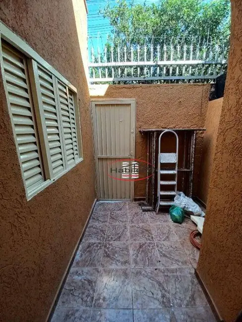 Casa com 1 quarto para alugar, 40m2 em Ipiranga, Ribeirao Preto - SP - imagem 2 Foto 2 de Casa com 1 quarto para alugar, 40m2 em Ipiranga, Ribeirao Preto - SP