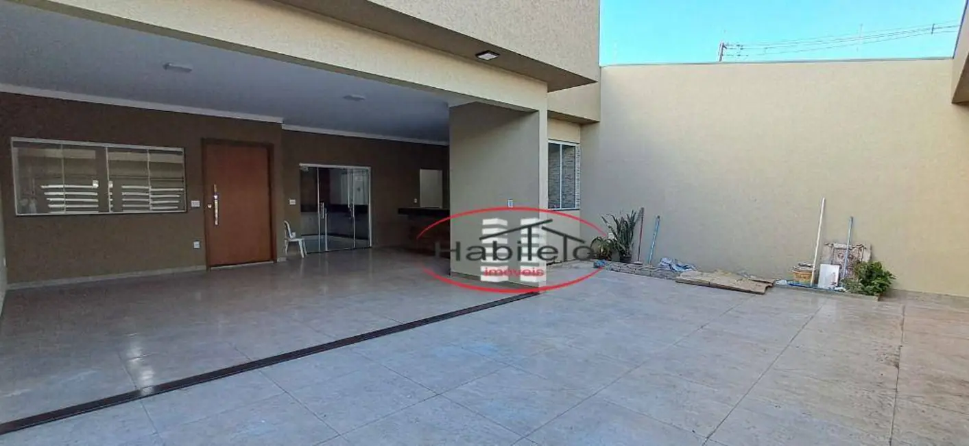 Casa com 3 quartos à venda, 250m2 em Brodowski - SP - imagem 5 Foto 5 de Casa com 3 quartos à venda, 250m2 em Brodowski - SP