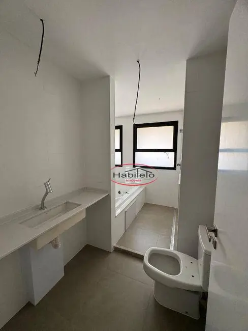 Foto 8 de Apartamento com 4 quartos para alugar, 298m2 em Ribeirao Preto - SP