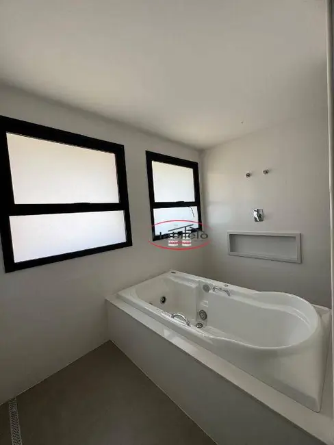 Foto 7 de Apartamento com 4 quartos para alugar, 298m2 em Ribeirao Preto - SP