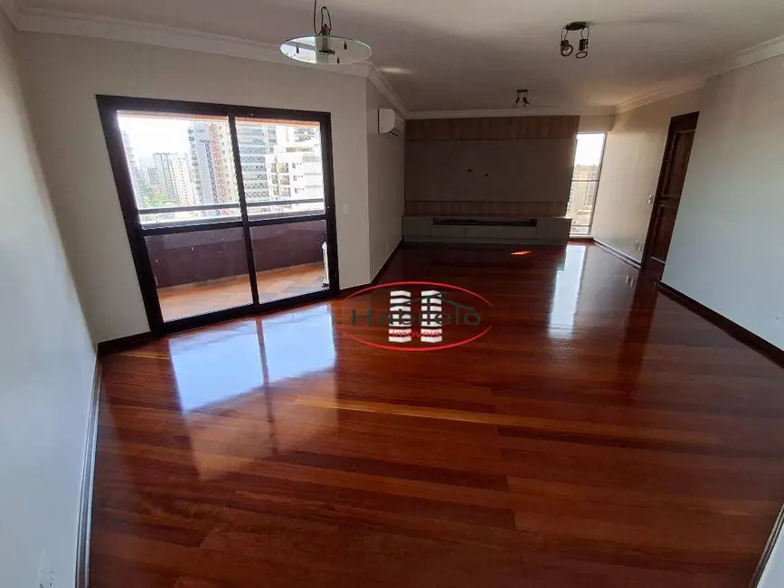 Apartamento com 3 quartos para alugar, 173m2 em Centro, Ribeirao Preto - SP - imagem 2 Foto 2 de Apartamento com 3 quartos para alugar, 173m2 em Centro, Ribeirao Preto - SP