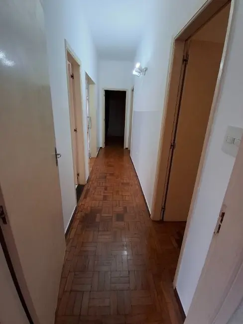 Foto 5 de Casa com 3 quartos para alugar, 333m2 em Jardim Macedo, Ribeirao Preto - SP
