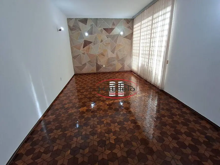 Foto 4 de Casa com 3 quartos para alugar, 333m2 em Jardim Macedo, Ribeirao Preto - SP