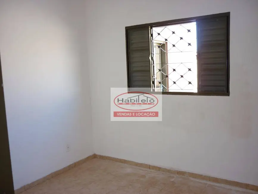 Foto 4 de Casa com 3 quartos à venda, 200m2 em Brodowski - SP