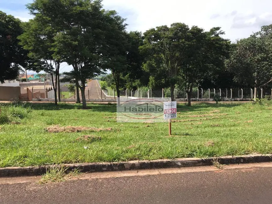 Foto 1 de Terreno / Lote à venda, 336m2 em Brodowski - SP