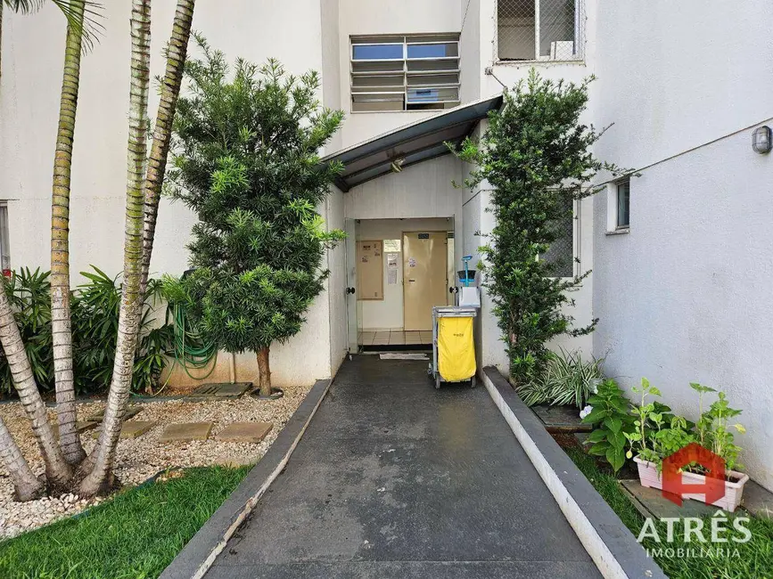 Foto 2 de Apartamento com 2 quartos para alugar, 55m2 em Jardim Presidente, Goiania - GO