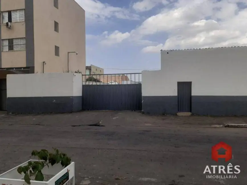 Foto 1 de Sala Comercial à venda, 1680m2 em Aeroviário, Goiania - GO