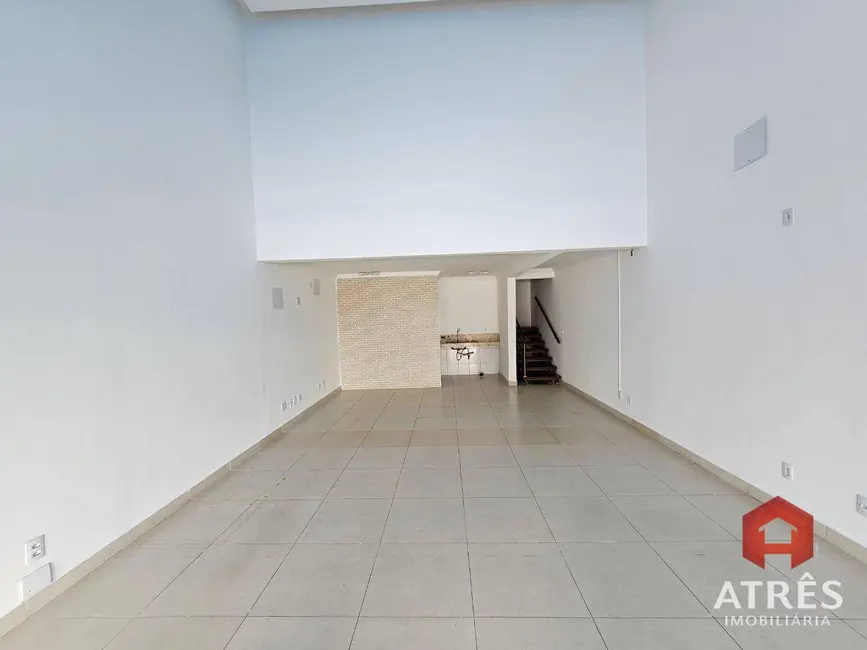 Loja para alugar, 86m2 em Setor Oeste, Goiania - GO - imagem 6 Foto 6 de Loja para alugar, 86m2 em Setor Oeste, Goiania - GO