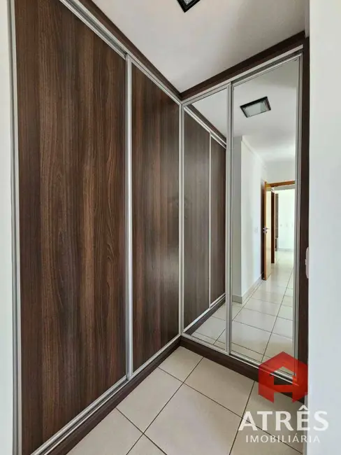 Apartamento com 2 quartos para alugar, 77m2 em Setor Bueno, Goiania - GO - imagem 8 Foto 8 de Apartamento com 2 quartos para alugar, 77m2 em Setor Bueno, Goiania - GO