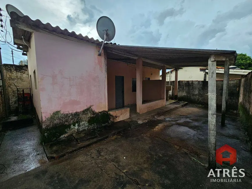 Foto 2 de Casa com 1 quarto à venda e para alugar, 80m2 em Parque Amazônia, Goiania - GO