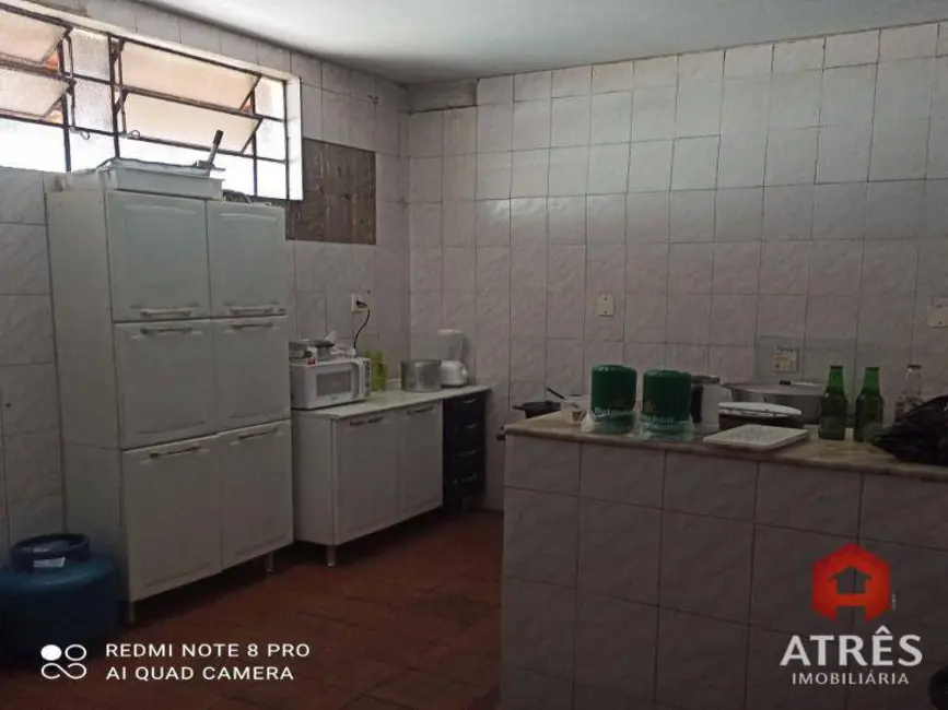 Foto 4 de Casa com 2 quartos à venda, 450m2 em Vila Canaã, Goiania - GO